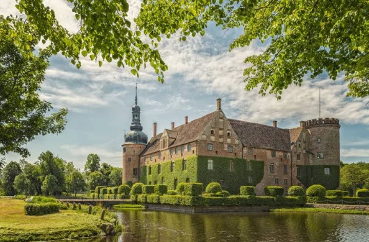 Skarhult Castle, Sweden